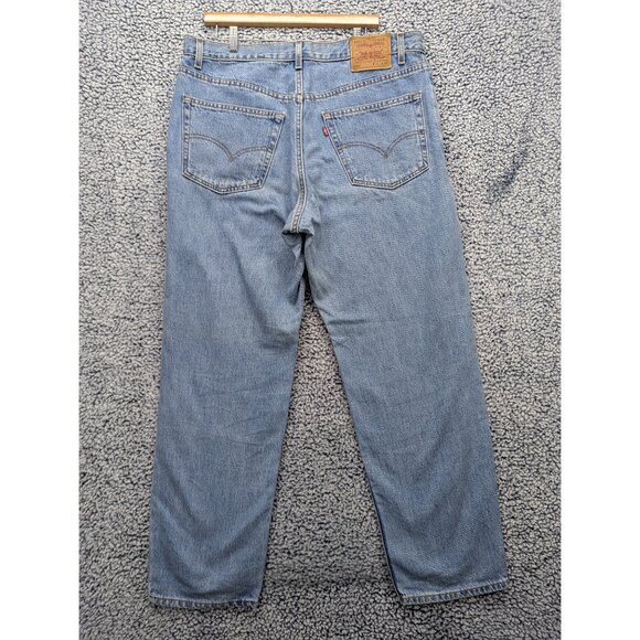 Vintage Levis 550 Relaxed Fit Jeans Mens 40X30 Light Wash Dad 90s Y2K Denim Blue - Picture 2 of 15